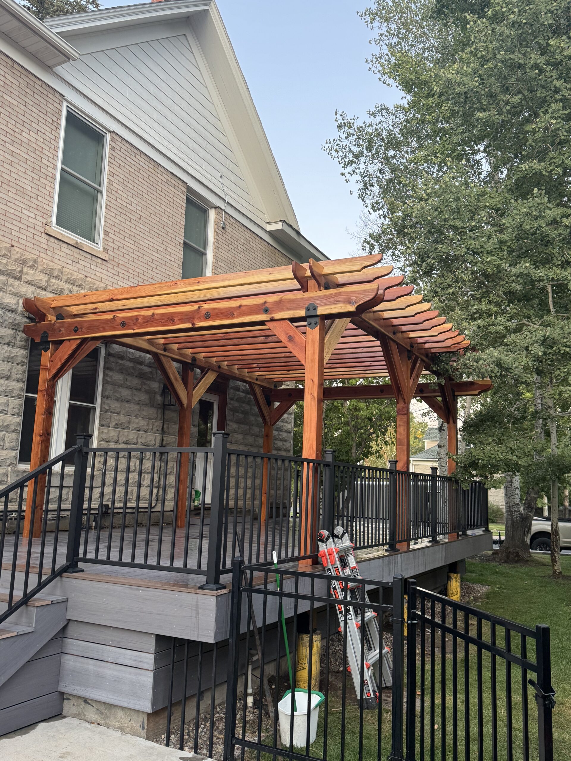 handcrafted-pergola (3)